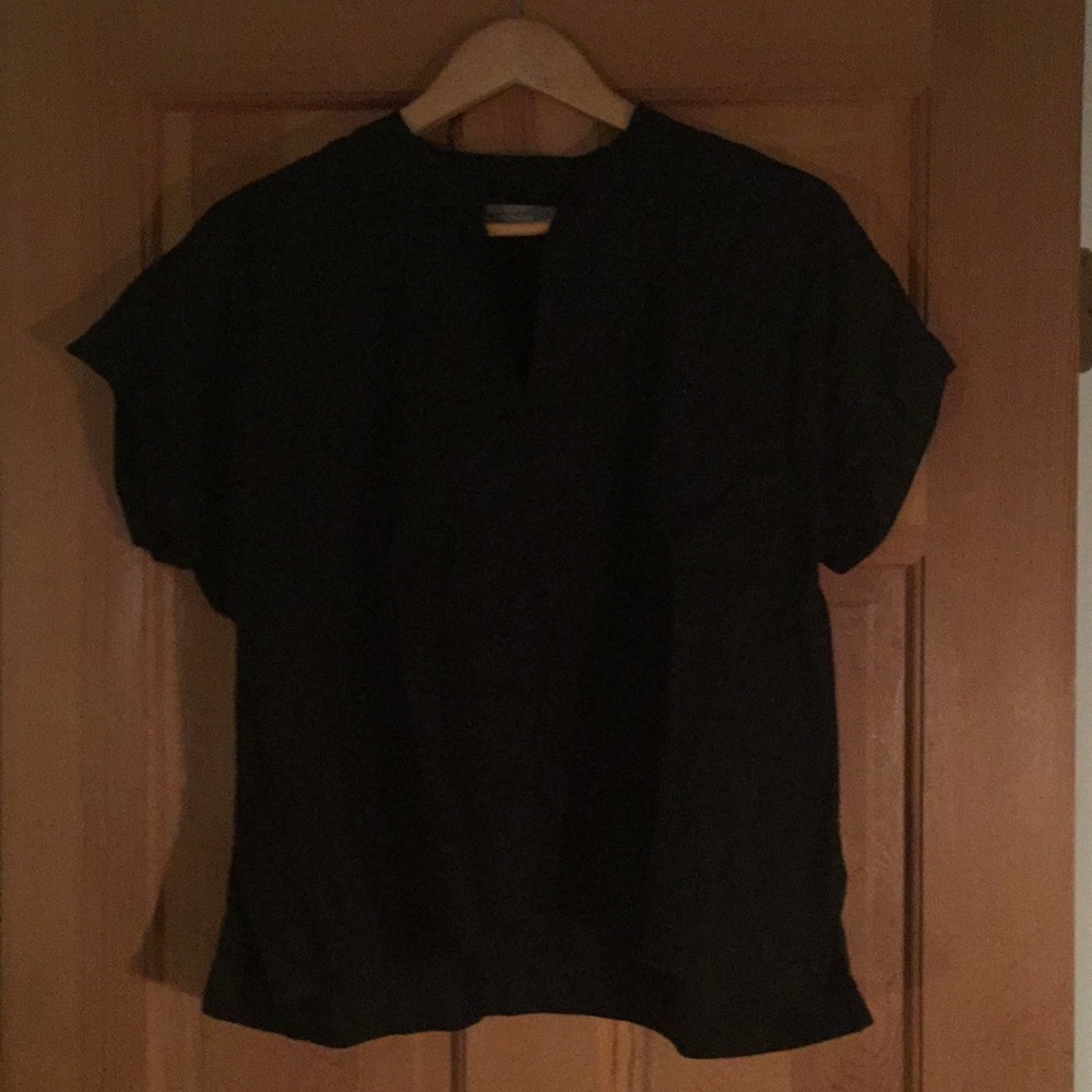Everlane Shortsleeved linen popover